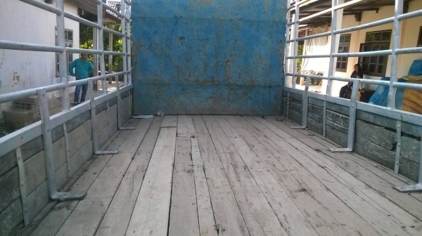 ขาย 6 ล้อ TOYOTA BU87 เครื่อง 115 แรงม้า เกียร์สั้น คอกแปปพร้อมบรรทุก ทะเบียนพร้อมโอน ราคาต่อรองได้ครับ