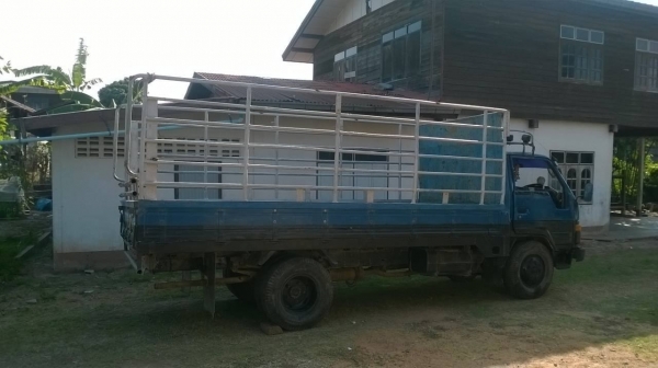 ขาย 6 ล้อ TOYOTA BU87 เครื่อง 115 แรงม้า เกียร์สั้น คอกแปปพร้อมบรรทุก ทะเบียนพร้อมโอน ราคาต่อรองได้ครับ