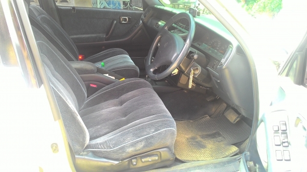 TOYOTA CROWN 3.0 ROYAL SALOON 1995