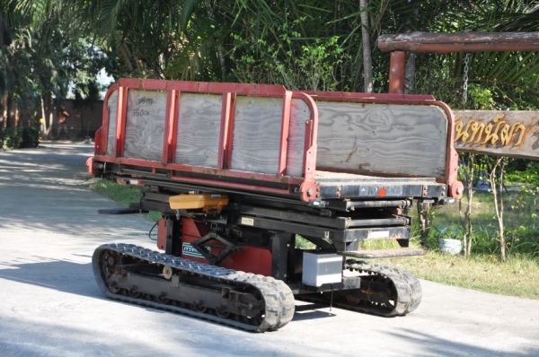 ขายรถบรรทุก ตีนตะขาบ กระเช้าROBIN มีเกียร์ สภาพ เดิมญี่ปุ่น อะเนคประสงค์45,000เท่านั้น!!