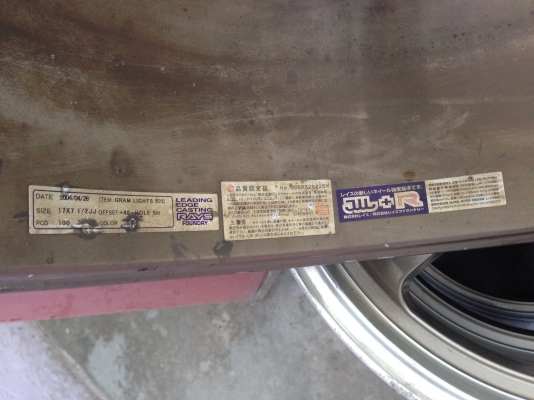 ขายล้อ มือ2แท้นอก 5รู100-114.3 ขอบ17 หน้ากว้าง7อ๊อฟ 48 สวยๆครับ