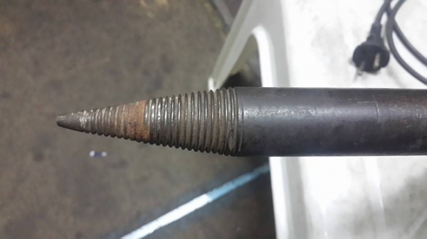 ขายครับขายเครื่องขัดเงา เพลาแหลม สภาพสวย แน่น นิ่ม เงียบ 3500 บาท 0814583376 เอกปทุมครับ