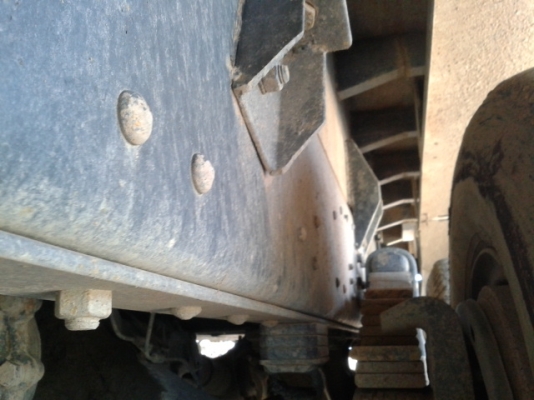 ขายสดหรือดาวน์หัวคัสชีส์ HINO 344 ปี52 วิ่งน้อยมาก ครับ ขายสดหรือดาวน์หัวคัสชีส์ HINO 344 ปี52 วิ่งน้อยมาก ครับ