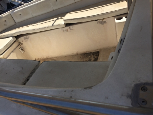 ขายเรือไฟเบอร์ สภาพสวยๆ พร้อม เทเลอร์ กว้าง 7 ฟุต ยาว 23 ฟุต