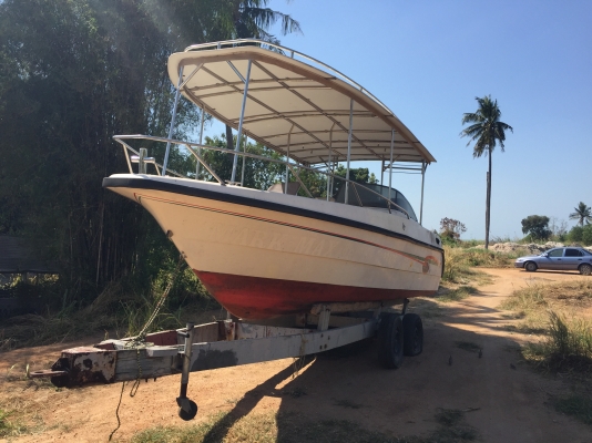 ขายเรือไฟเบอร์ สภาพสวยๆ พร้อม เทเลอร์ กว้าง 7 ฟุต ยาว 23 ฟุต