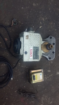 ขายครับขาย feed กระเป๋า ไต้หวัน พร้อมหม้อแปลง มอเตอร์พันใหม่ เฟืองทุกตัว เต็มๆ ระบบทุกอย่างใช้งานปกติ ราคาประหยัดกว่าของใหม่เท่าตัว 5500 บาท เอกปทุม