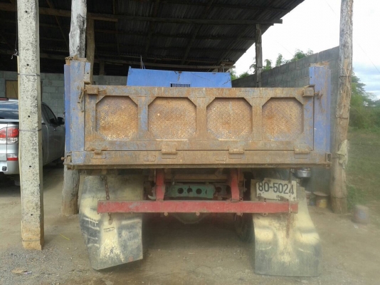 ขาย 6 ล้อดั้ม NPR59LU5F M สั่งลุย คัสซีสวยตลอดเส้น เครื่อง 4BD1 115 แรงม้า F หน้า-หลัง เกียร์สั้น หัวเก๋งต้องเก็บสีหน่อย ทะเบียนพร้อมโอนครับ