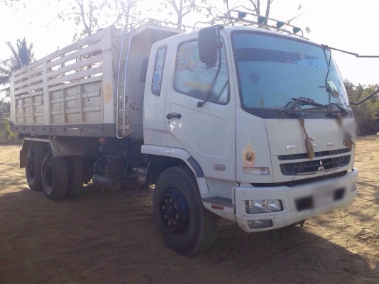 ขายรถบรรทุกสิบล้อดัมพ์ MITSUBISHI EURO3 เครื่อง 240 แรง ปี 56