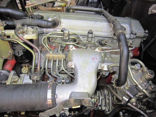 ขายรถบรรทกหกล้อ MEGA150  พร้อมใช้  830000   รถบ้านขายเอง