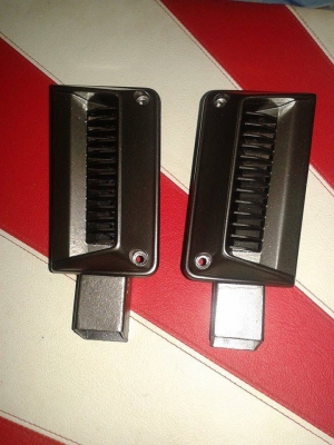 ขายช่องลมหัวเก๋งดัทสัน620ครับ