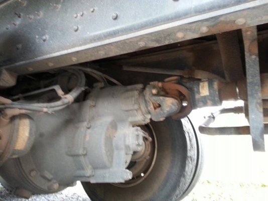 รถอีซูซุ 10 ล้อดั้ม 360 แรงม้า. ปี 57 ( ขายแม่ , ลูก ) ( รถวิ่ง 7x,xxx กม. )   สนใจติดต่อ  081 - 6079515