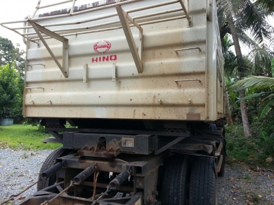 รถอีซูซุ 10 ล้อดั้ม 360 แรงม้า. ปี 57 ( ขายแม่ , ลูก ) ( รถวิ่ง 7x,xxx กม. )   สนใจติดต่อ  081 - 6079515