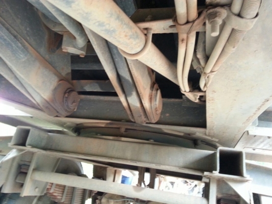 รถอีซูซุ 10 ล้อดั้ม 360 แรงม้า. ปี 57 ( ขายแม่ , ลูก ) ( รถวิ่ง 7x,xxx กม. )   สนใจติดต่อ  081 - 6079515