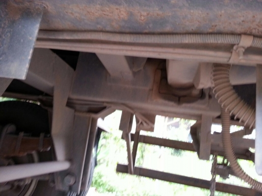 รถอีซูซุ 10 ล้อดั้ม 360 แรงม้า. ปี 57 ( ขายแม่ , ลูก ) ( รถวิ่ง 7x,xxx กม. )   สนใจติดต่อ  081 - 6079515