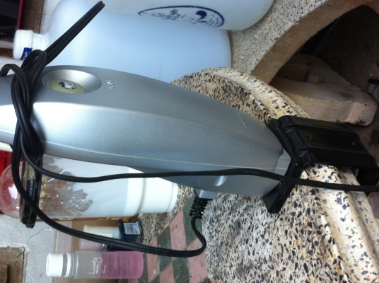 โคมไฟยึดขอบโต็ะรูปทรงสวยงาม ยี่ห้อTWINBIRD แตะสัมผัส เปิด-ปิด โคมไฟยึดขอบโต็ะรูปทรงสวยงาม ยี่ห้อTWINBIRD แตะสัมผัส เปิด-ปิด