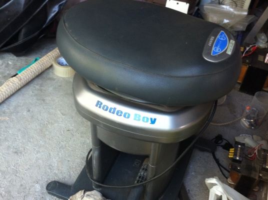 ลดราคาเหลือ 1900 บาท ม้าโยกไฟฟ้า Rodeo Boy ได้มาจากญี่ปุ่นใช้ได้ตั้งแต่เด็กจนถึงผู้ใหญ่มีโมดต่างๆให้เลือก