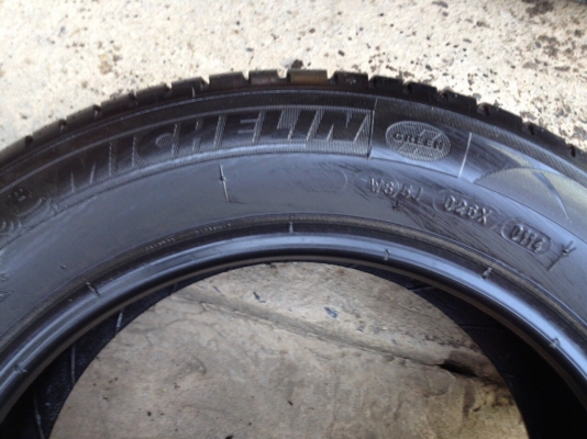 ยางมิชลิน 185 60R15 ปี2014ถูกๆ ยางมิชลิน 185 60R15 ปี2014ถูกๆ
