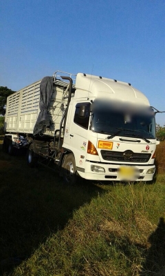 รถฮีโน่  6  ล้อ หัวลาก 220 แรงม้า. ปี 50 ( ขายแม่ , ลูก )   สนใจติดต่อ  081 -  6079515