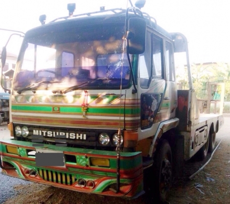 MITSUBISHI FUSO FN225 - 175 HP 6D15 สิบล้อ 2 เพลา เทรลเลอร์ท้ายลาดมีหางพับไฮดรอลิกส์ขึ้นรถเกี่ยวข้าว รถสวยสภาพดีพร้อมใช้งาน เครื่องแรงดีไม่มีเยิ้ม ภายในเก๋งคอนโซลสวยครบ พวงมาลัยเพาเวอร์ ระบบเบรคทริ๊ปฟี้ ช่วงล่างคัชซีไม่มีบวม ยางสภาพดี 75\% พร้อมลากพร้อมบรร