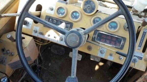 รถเครน TADANO  M2.  20 ตัน.  สนใจติดต่อ  081 - 6079515