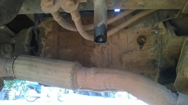 ขาย 6 ล้อดั้ม HINO คัสซีสวยจัด วางหัวไฮเทค เครื่อง EH500 160 แรงม้า เกียร์ HO เฟืองท้าย FOSO เบรคทิฟฟี่ แอร์เย็น เครื่องเสียงครบ ทะเบียนพร้อมโอน