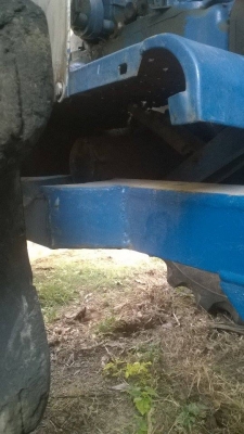 ขายรถไถฟร์อด มือสอง 6610 แท้ เสื้อลาย ปั้มกลม ฟิตเครื่องใหม่ พร้อมใช้งาน พร้อมเล่มทะเบียน ชุดโอนครบ