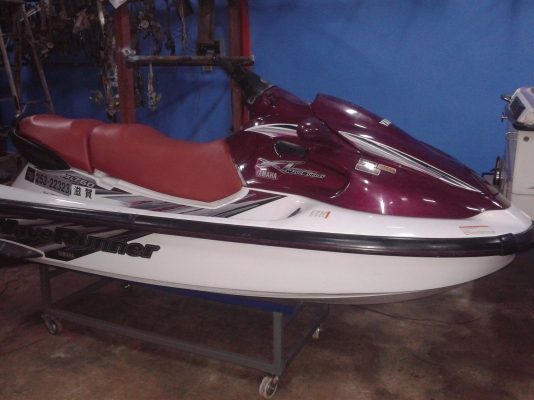 ขายเจ็ทสกี นั่ง yamaha Wavruner XL 760 คาบูคู่ 3 ที่นั่ง ขายเจ็ทสกี นั่ง yamaha Wavruner XL 760 คาบูคู่ 3 ที่นั่ง