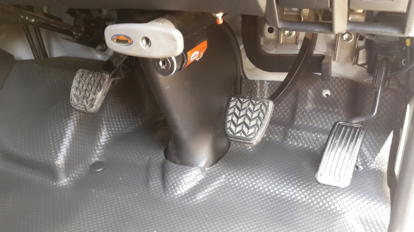 ขาย commutor ปี 55 แต่งVIP