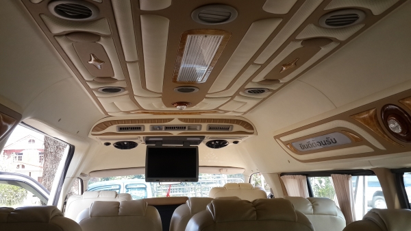 ขาย commutor ปี 55 แต่งVIP