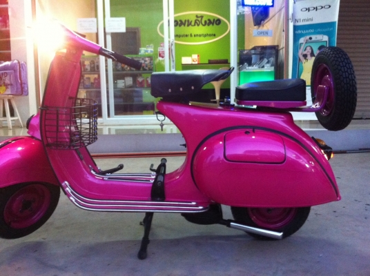 เอเซียเวสป้า---->>จัดรถvespaให้คุณตั้มและคุณอ๊อฟ กำแพงเพชร เรียบร้อย 16/1/2558