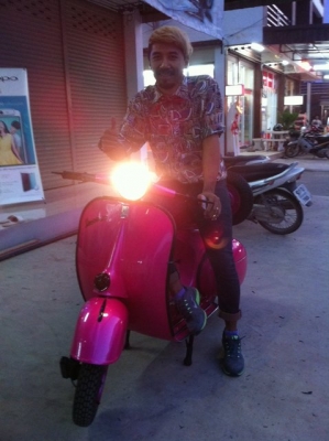 เอเซียเวสป้า---->>จัดรถvespaให้คุณตั้มและคุณอ๊อฟ กำแพงเพชร เรียบร้อย 16/1/2558