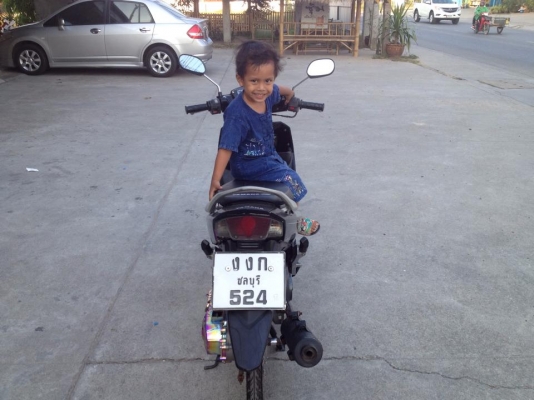 ขาย นูโว Mx สีดำ ปี 50 สภาพเดิม ๆ เครื่องดี สีสวย ขาย นูโว Mx สีดำ ปี 50 สภาพเดิม ๆ เครื่องดี สีสวย