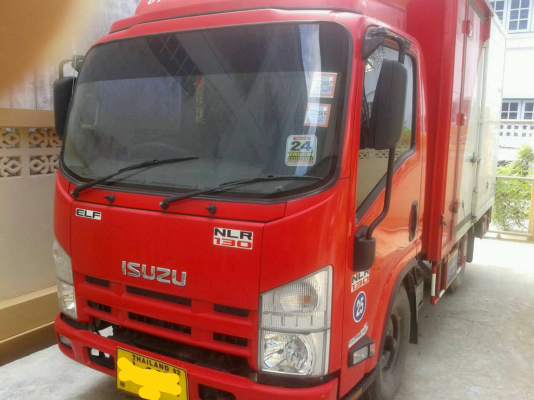 ขายรถบรรทุก 4 ล้อตู้แห้ง ISUZU NLR 130 แรงม้าปี 2553 ไมล์ 128225 กม.ราคา 550000 มี 2 คัน