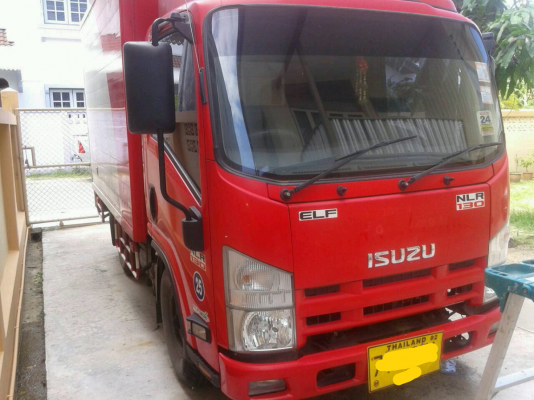 ขายรถบรรทุก 4 ล้อตู้แห้ง ISUZU NLR 130 แรงม้าปี 2553 ไมล์ 128225 กม.ราคา 550000 มี 2 คัน