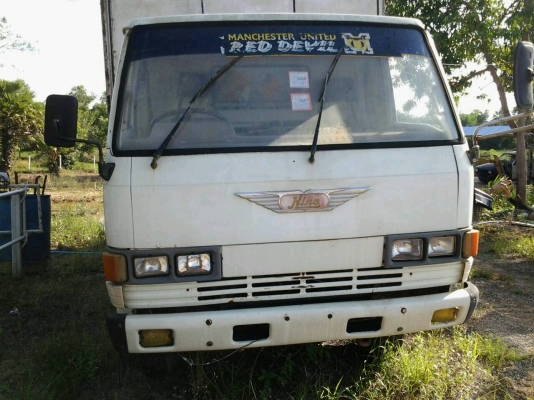 ขายรถบรรทุกตู้แห้ง HINO KM777 117 แรงม้า ราคา 300000