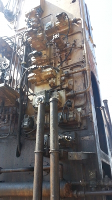 ขายเครื่องรูดร่องจำนวน 1 เครื่องน้ำหนัก 21 ตันหน้ากว้าง 1 เมตรยาวไปด้านหลัง 3 เมตรสูง 6 เมตรรูดได้ทีละ 3 ร่อง ขายเครื่องรูดร่องจำนวน 1 เครื่องน้ำหนัก 21 ตันหน้ากว้าง 1 เมตรยาวไปด้านหลัง 3 เมตรสูง 6 เมตรรูดได้ทีละ 3 ร่อง