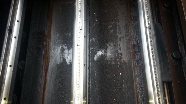 ขายเครื่องรูดร่องจำนวน 1 เครื่องน้ำหนัก 21 ตันหน้ากว้าง 1 เมตรยาวไปด้านหลัง 3 เมตรสูง 6 เมตรรูดได้ทีละ 3 ร่อง ขายเครื่องรูดร่องจำนวน 1 เครื่องน้ำหนัก 21 ตันหน้ากว้าง 1 เมตรยาวไปด้านหลัง 3 เมตรสูง 6 เมตรรูดได้ทีละ 3 ร่อง