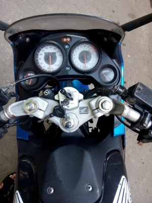 ขายถูกๆ CBR150R ปี2549 กุญแจใหญ่ รถบ้าน มีเล่มเอกสารครบ