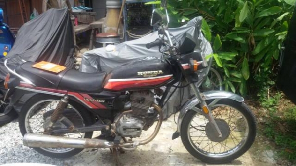 ขาย Honda wing125 ทะเบียนเล่มส้ม ราคา16,500บาท