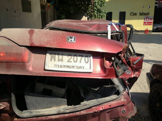 HONDA ACCORDงูเห่าปี99 โดนชนท้าย ขายตามสภาพ