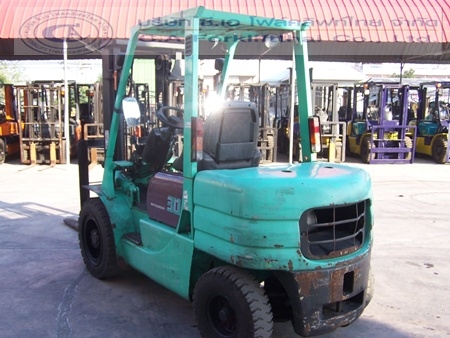 ขาย รถโฟล์คลิฟท์ MITSUBISHI รุ่น FD30