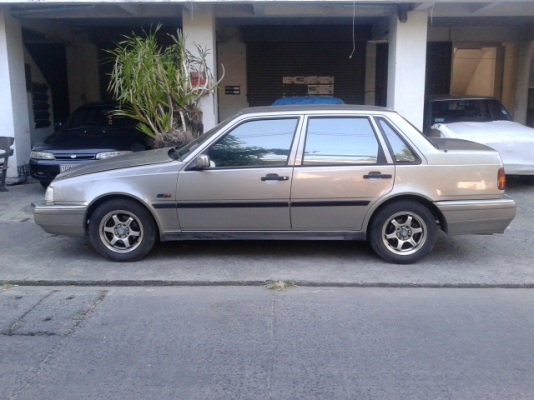 Volovo 460 เครื่อง7A  auto ติดแก็ส ภาษีเต็ม