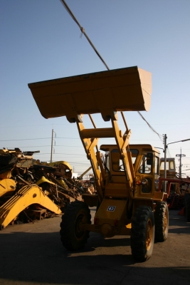 ขาย รถตัก CATERPILLAR 910 เก่านอก สวยๆ 750,000 TEL : 087-0339334 (อ็อฟ) ขาย รถตัก CATERPILLAR 910 เก่านอก สวยๆ 750,000 TEL : 087-0339334 (อ็อฟ)