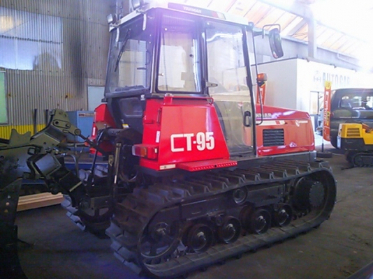 ขายรถแทรคเตอร์ CT 95 ยันมาร์