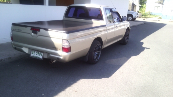 MITSUBISHI, L200 STRADA SUPER MEGACAB GLX ปี 2005 เครื่อง1JZ vvti เกียรออโต้ MITSUBISHI, L200 STRADA SUPER MEGACAB GLX ปี 2005 เครื่อง1JZ vvti เกียรออโต้