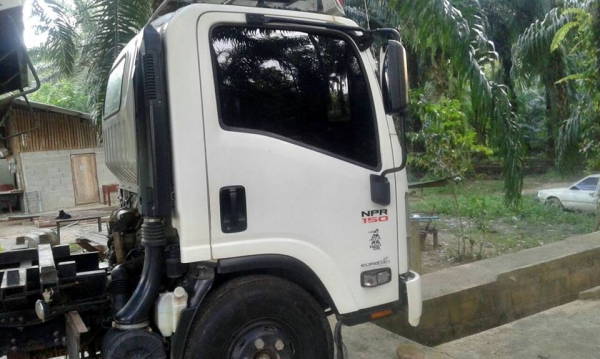 ISUZU NPR 150