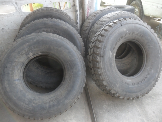 ยาง GoodYear USA.37x12.50R16.5 สวยๆ 4 เส้น ราคา 3900 บาท