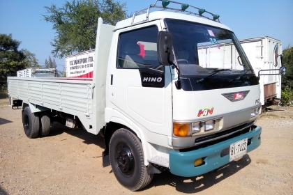 6 ล้อกลาง  HINO  *ซุปเปอร์เสี่ย*  FC2WHLA 120 แรงม้า  *ยาว 5.50 ม.*  รถสวยเดิม+สวยจริง+พร้อมใช้งาน * รถห้างแท้ * มีเล่มพร้อม *