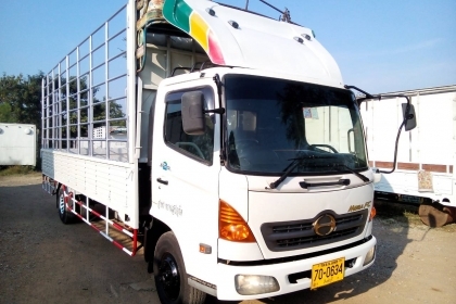 6 ล้อกลาง  *Euro.2*  HINO  MEGA  FC4J  175 แรงม้า  *ยาว 6.50 ม.*  รถสวยเดิม+สวยจริง+พร้อมใช้งาน * รถห้างแท้ * มีเล่มพร้อม *