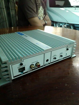 Power เครื่องเสียงติดรถยนต์ Model Triton TR110 ใช้งานได้ปกติดี สภาพสวยตามรูป สนใจโทรคุยกันครับ